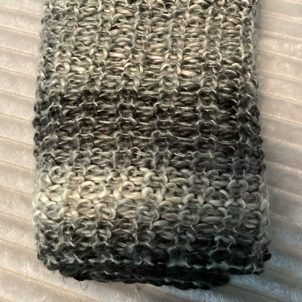 Infinity scarf - Picture 4 of 4